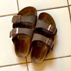 Birkenstock Arizona size 30